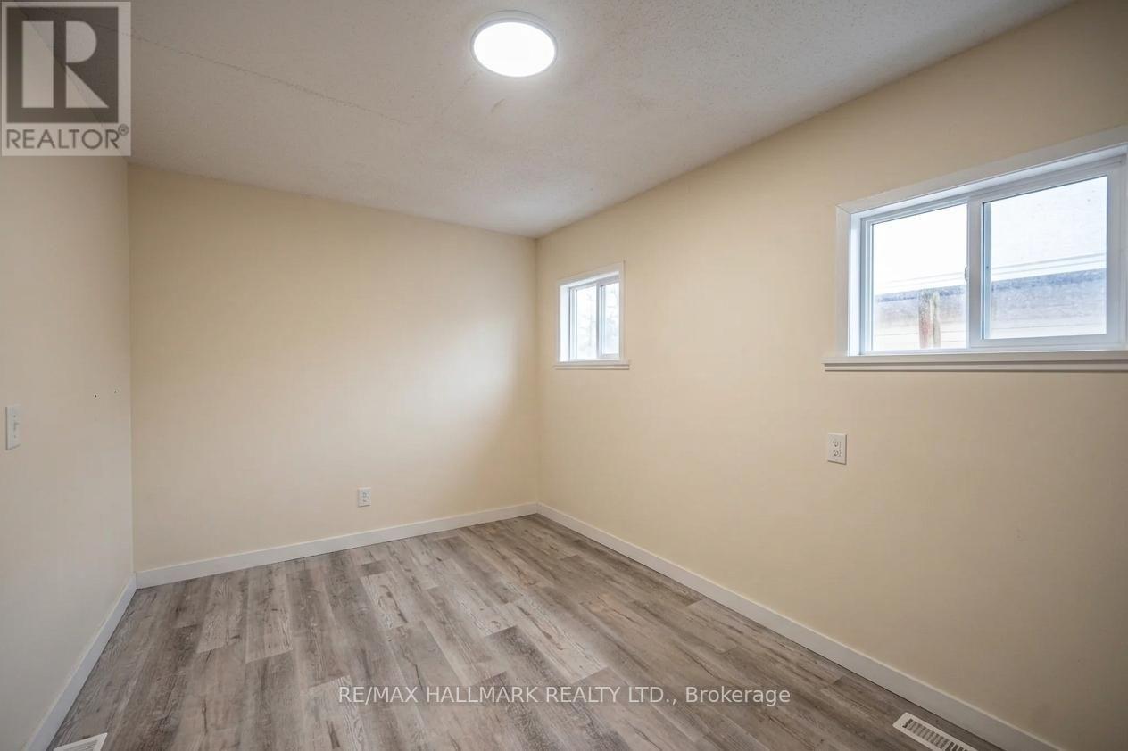 307 Grey Street — photo 11