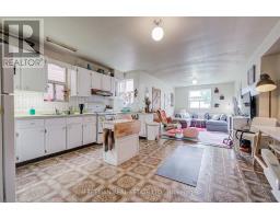 492 Manning Avenue, Toronto, ON M6G2V7 Photo 19