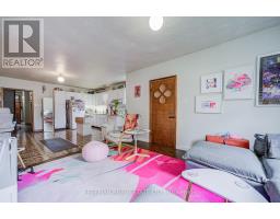 492 Manning Avenue, Toronto, ON M6G2V7 Photo 23
