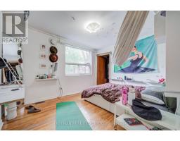 492 Manning Avenue, Toronto, ON M6G2V7 Photo 26