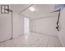 492 Manning Avenue, Toronto, ON M6G2V7 Photo 28