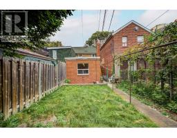492 Manning Avenue, Toronto, ON M6G2V7 Photo 46