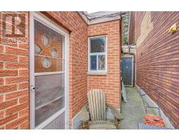 492 Manning Avenue, Toronto, ON M6G2V7 Photo 47