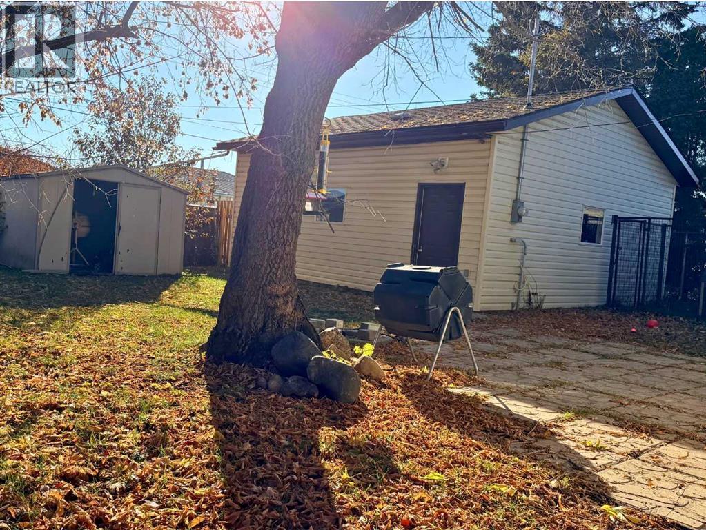 10249 111 Avenue, photo 24 of 28