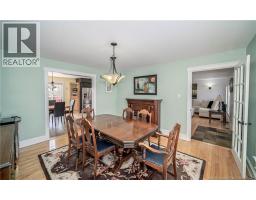 38 Red Maple Court, photo 16