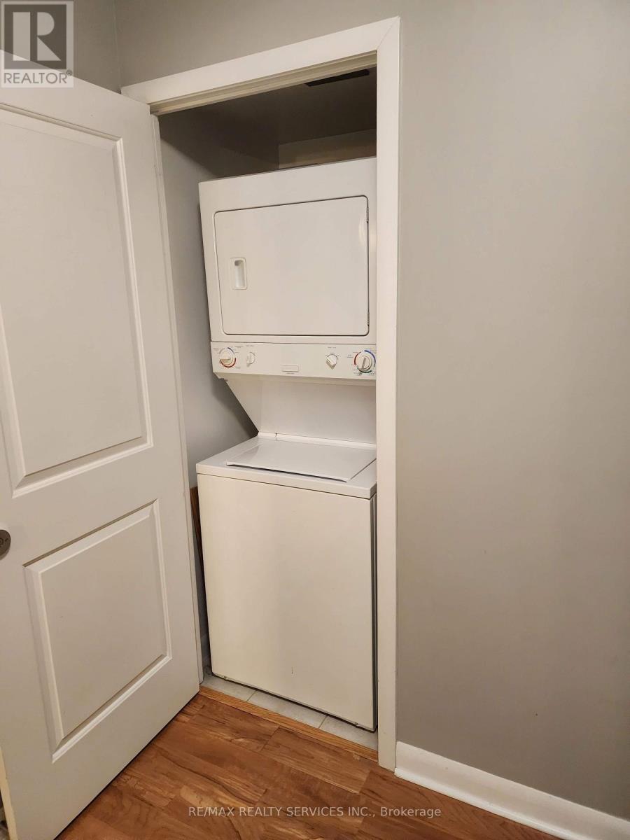 190 Borough Drive — photo 19