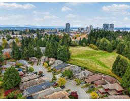14972 Southmere Close, Surrey, BC V4A7T6 Photo 32