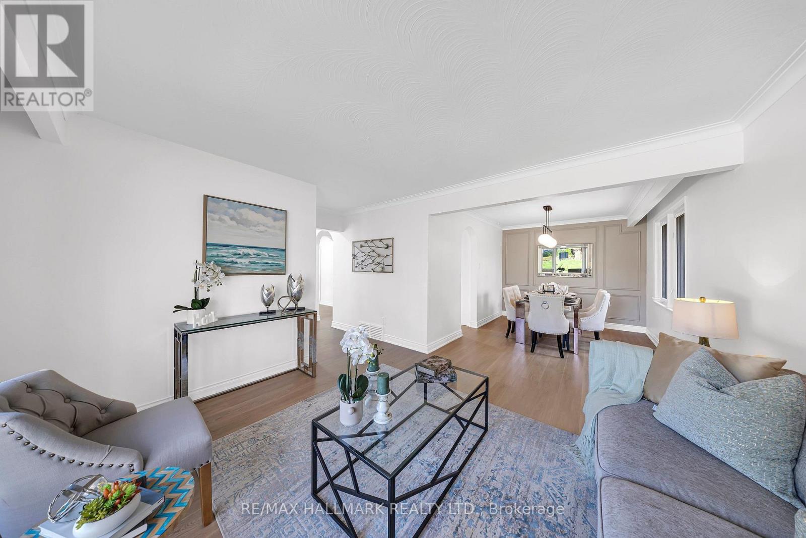 104 Benshire Drive — photo 11