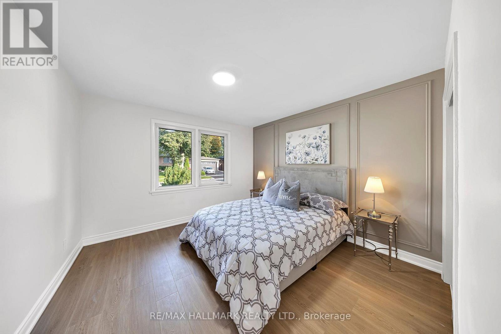 104 BENSHIRE DRIVE - 17