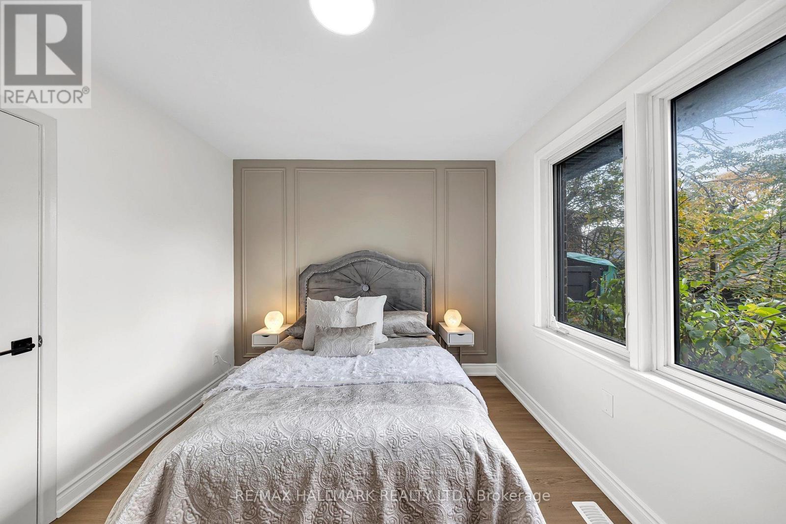 104 BENSHIRE DRIVE - 20