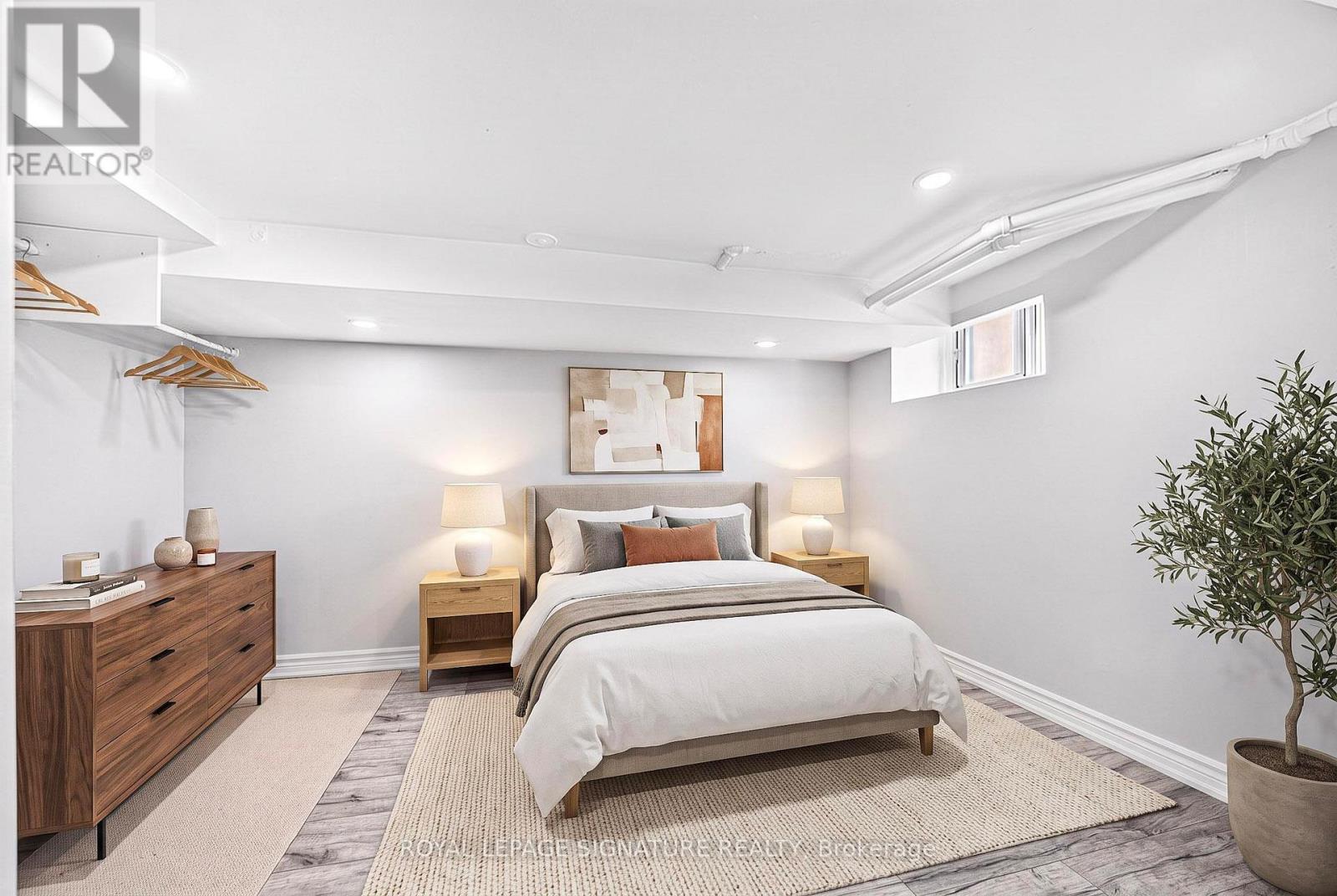 387 Leslie Street — photo 15