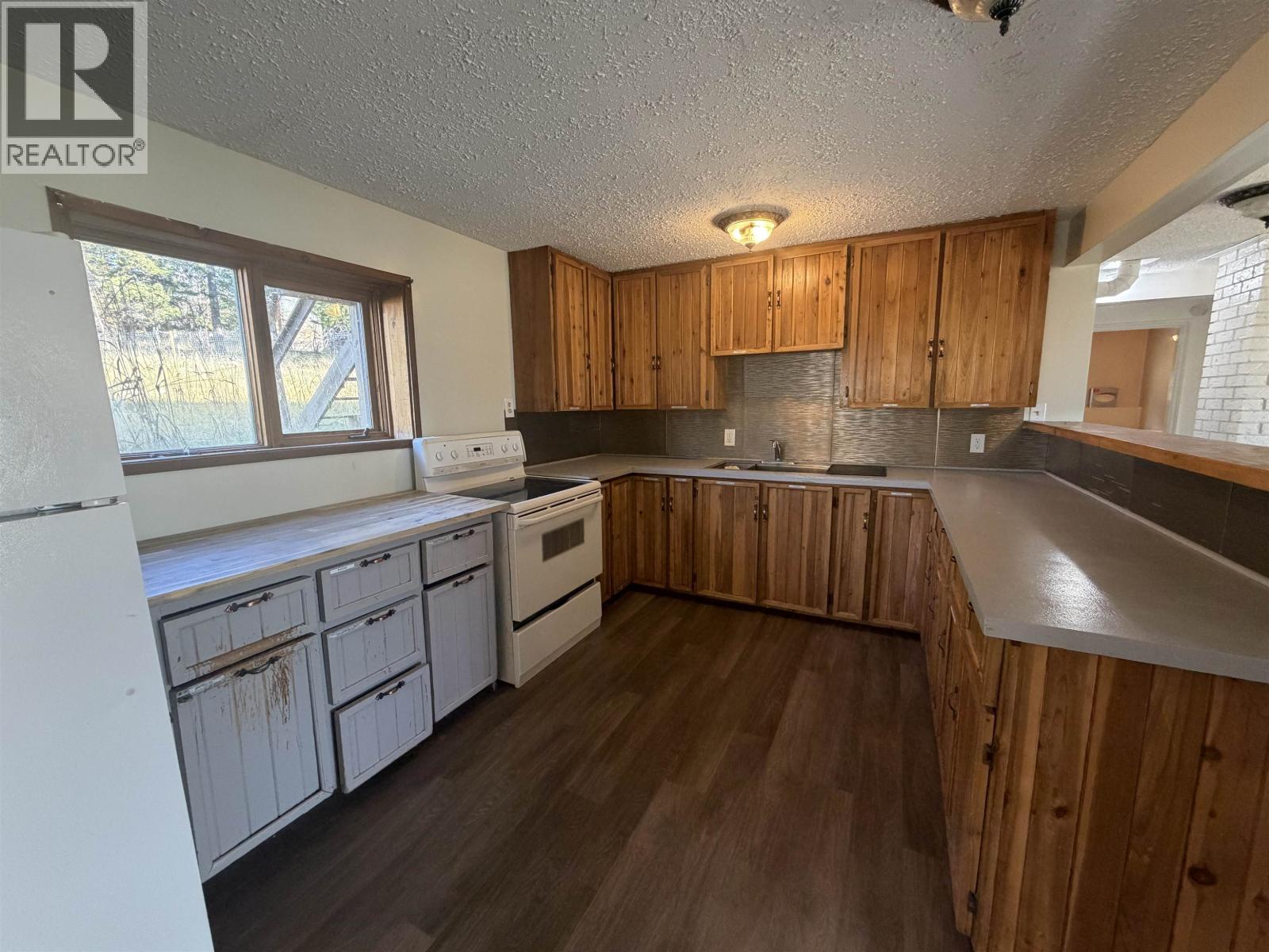 2659 ROSE DRIVE - 11