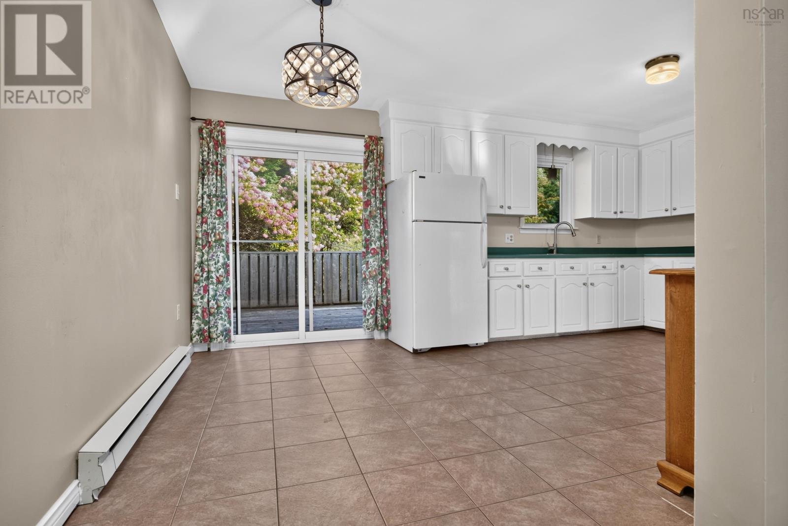 29 Roslyn Drive - 17