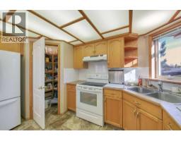 Bedroom - 51 Willow Springs Crescent, Sylvan Lake, AB T4S1G3 Photo 11