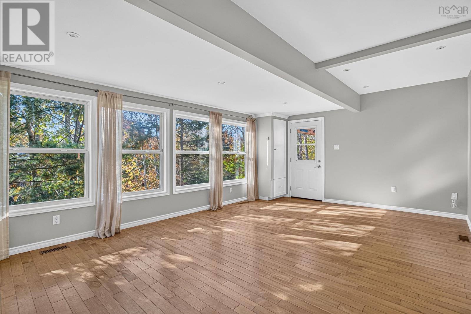 12 Buchanan Avenue - 5