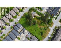 3417 E Roxton Avenue, Coquitlam, BC V3B7M9 Photo 22