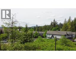 3417 E Roxton Avenue, Coquitlam, BC V3B7M9 Photo 9
