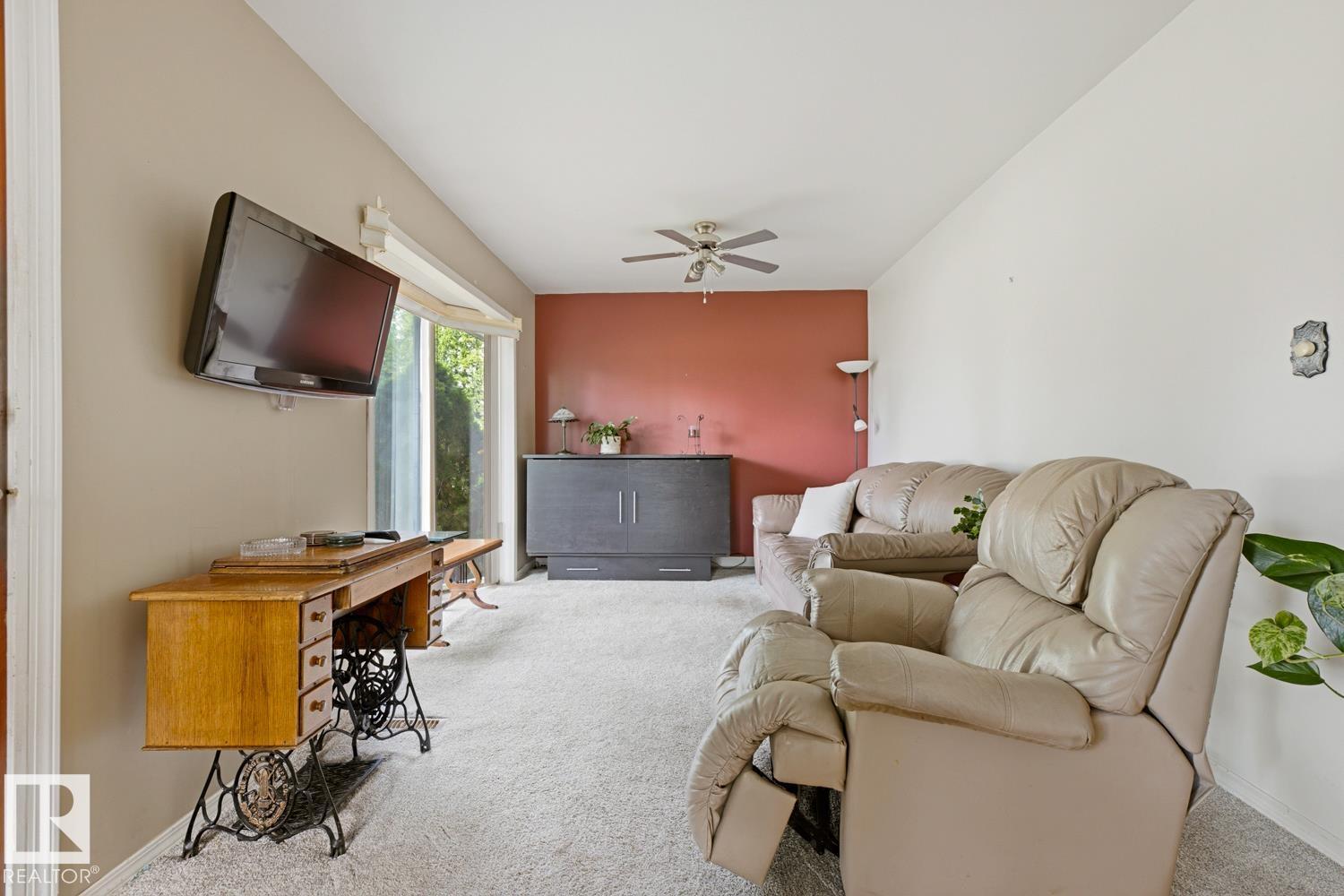 12115 141 ST NW - 27