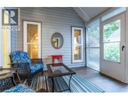 71 2865 Glen Drive, Coquitlam, BC V3B6Y7 Photo 18