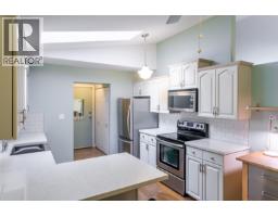 71 2865 Glen Drive, Coquitlam, BC V3B6Y7 Photo 19
