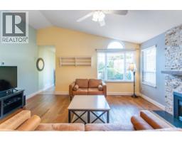 71 2865 Glen Drive, Coquitlam, BC V3B6Y7 Photo 10