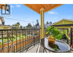 1124 E 12th Avenue, Vancouver, BC V5T2J9 Photo 8