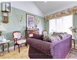 Bedroom 2 - 31 Irene Crescent, Brampton, ON L7A3E9 Photo 7