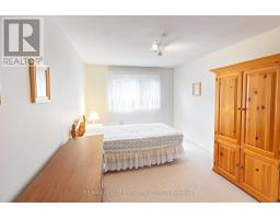 1098 Bordeaux Court, Mississauga, ON L5H4B4 Photo 14