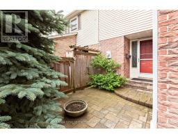 1098 Bordeaux Court, Mississauga, ON L5H4B4 Photo 22