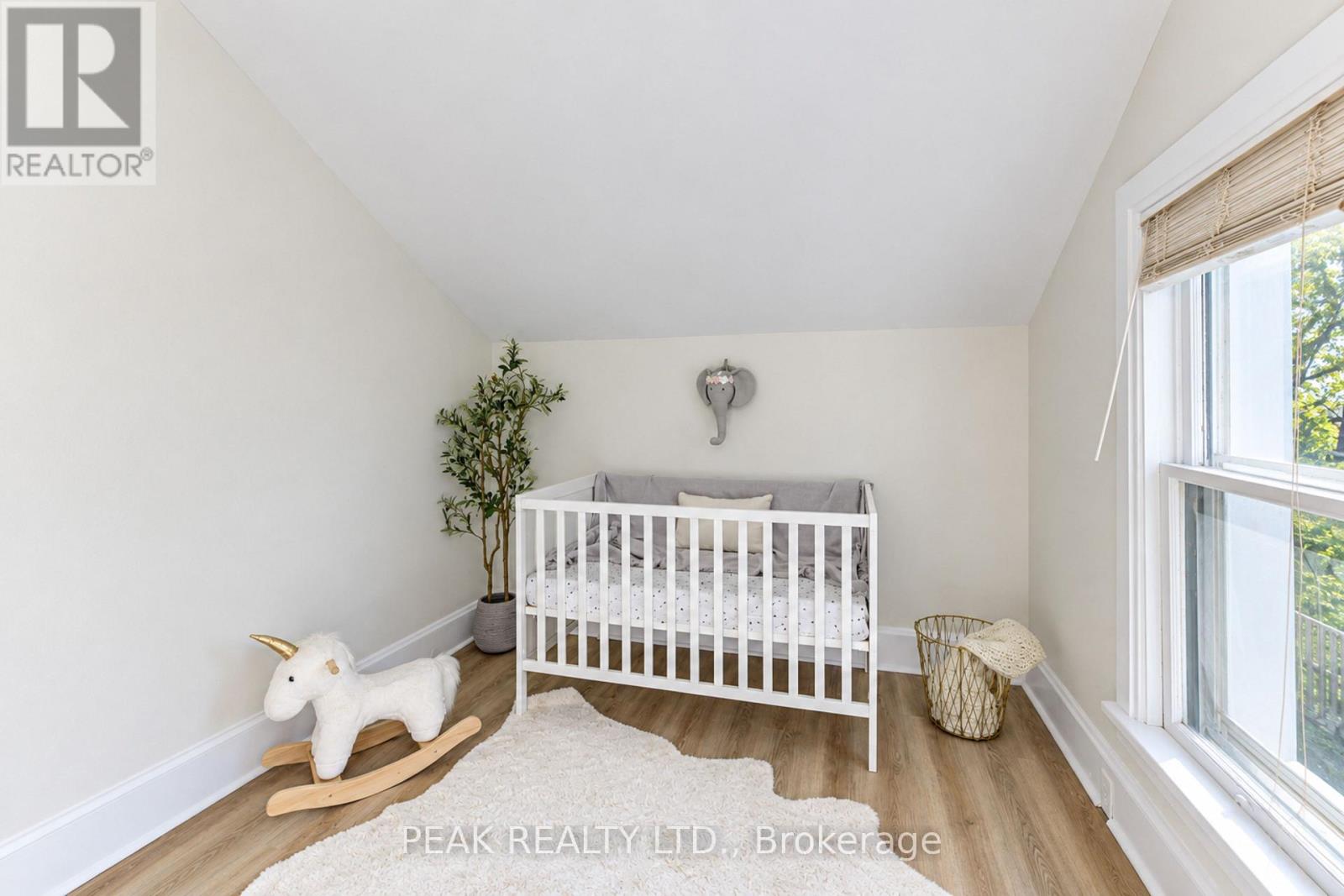 12 JOHN STREET W - 29