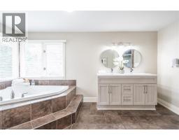 2064 Trillium Court, Burlington, ON L7M2S6 Photo 33