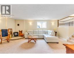 103 Westview Crescent, Kitchener, ON N2N2X8 Photo 32