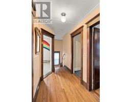 55 Newtown Road thumbnail 22