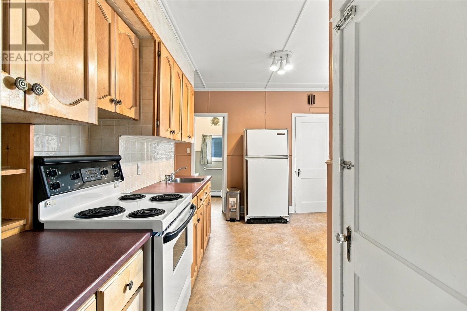 55 Newtown Road - 19