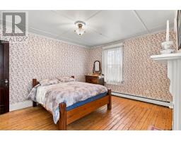 55 Newtown Road thumbnail 25