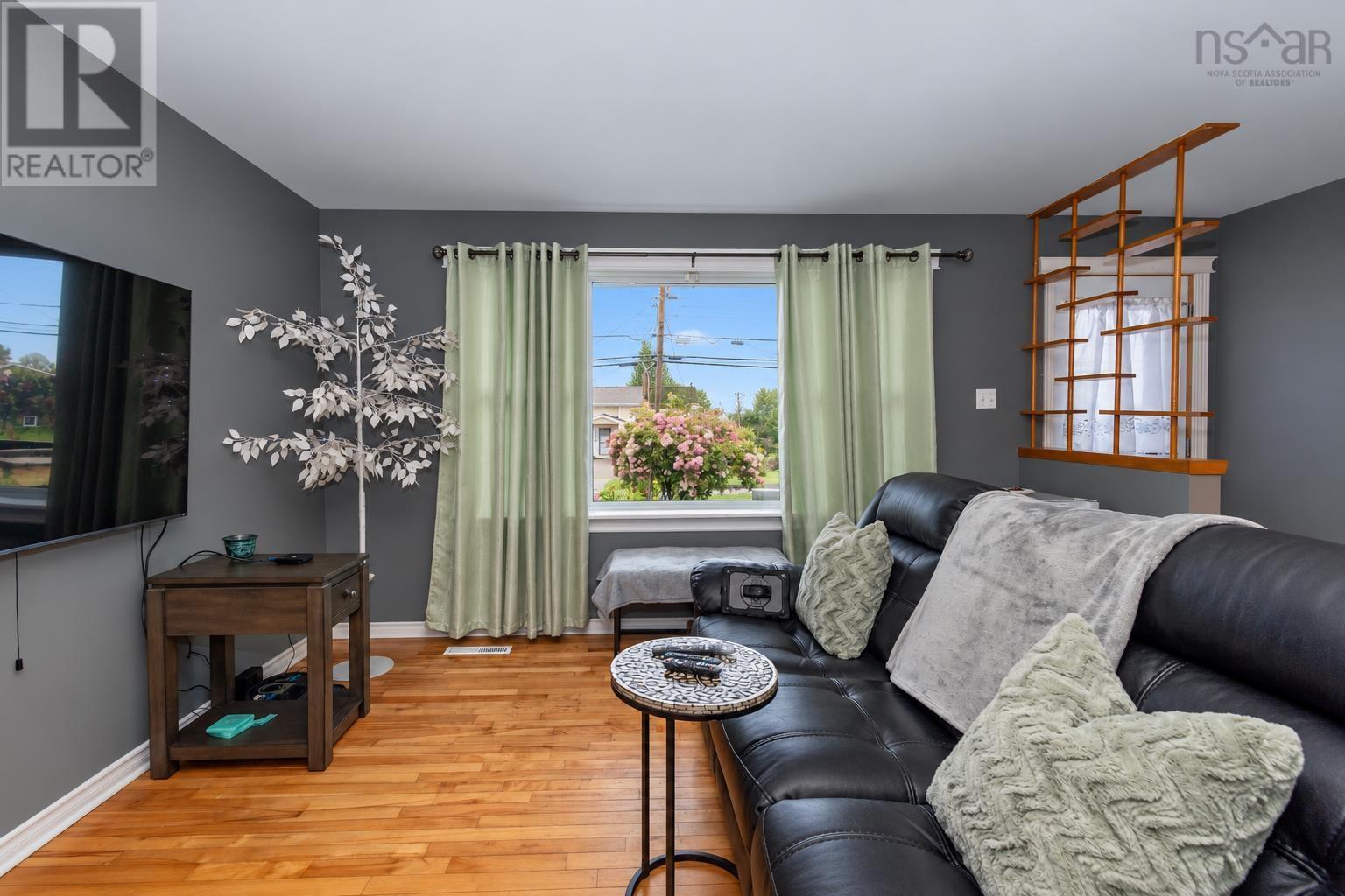 936 Upper Prince Street - 12