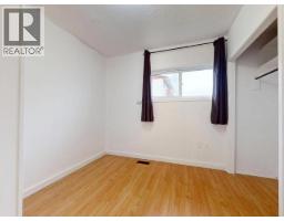 Bedroom - 4584 Harvie Ave, Powell River, BC V8A2P1 Photo 9