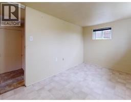 4584 Harvie Ave, Powell River, BC V8A2P1 Photo 16