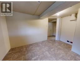4584 Harvie Ave, Powell River, BC V8A2P1 Photo 18