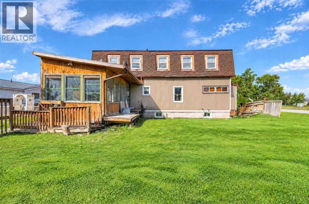 1363 Main Street — photo 31