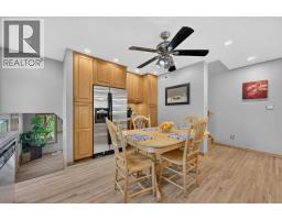 8331 33 Avenue NW - photo 13