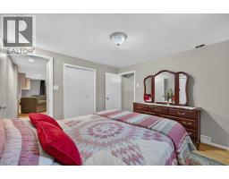 8331 33 Avenue NW - photo 40