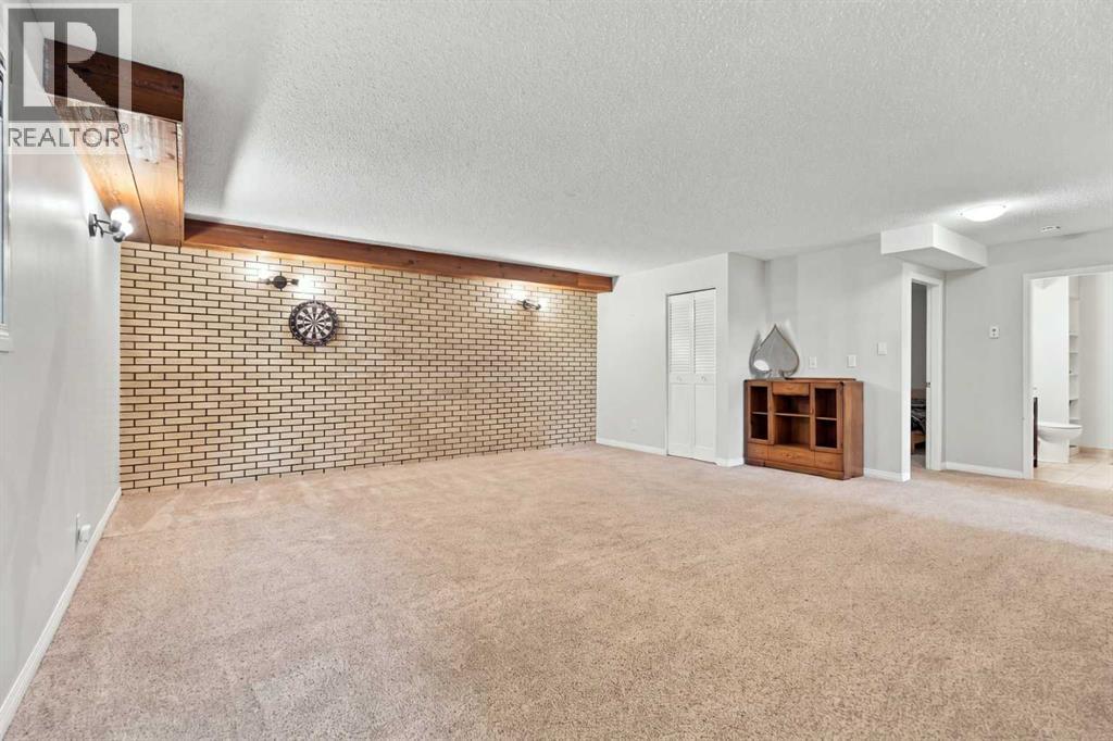3102 38 Street SW - photo 24