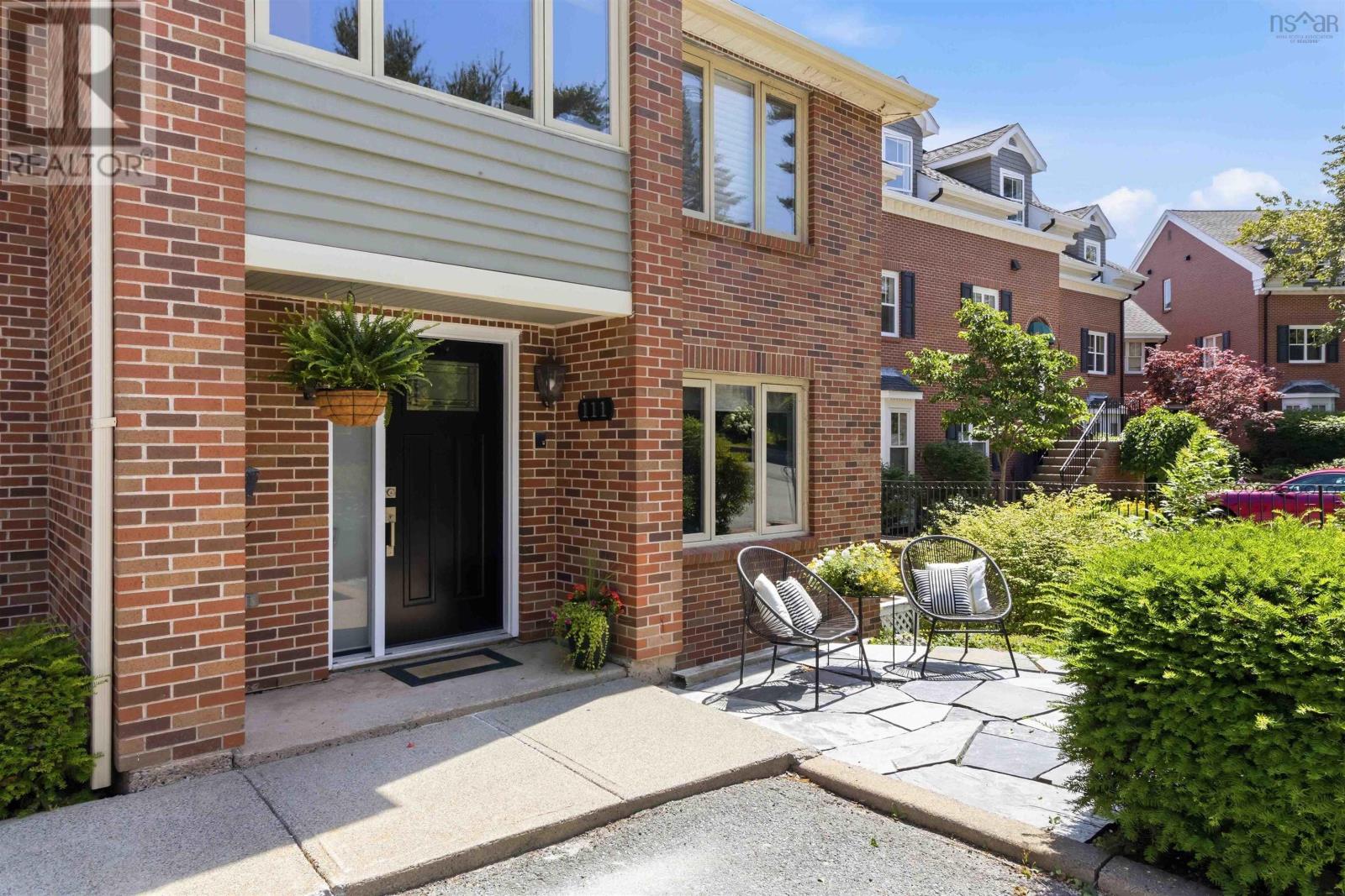 Property 2 of 46 of 111 Anchor Drive