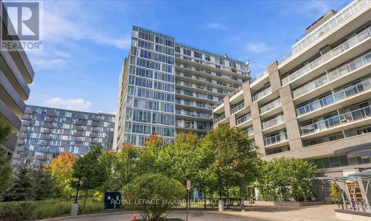 Photo of 565 Wilson Avenue