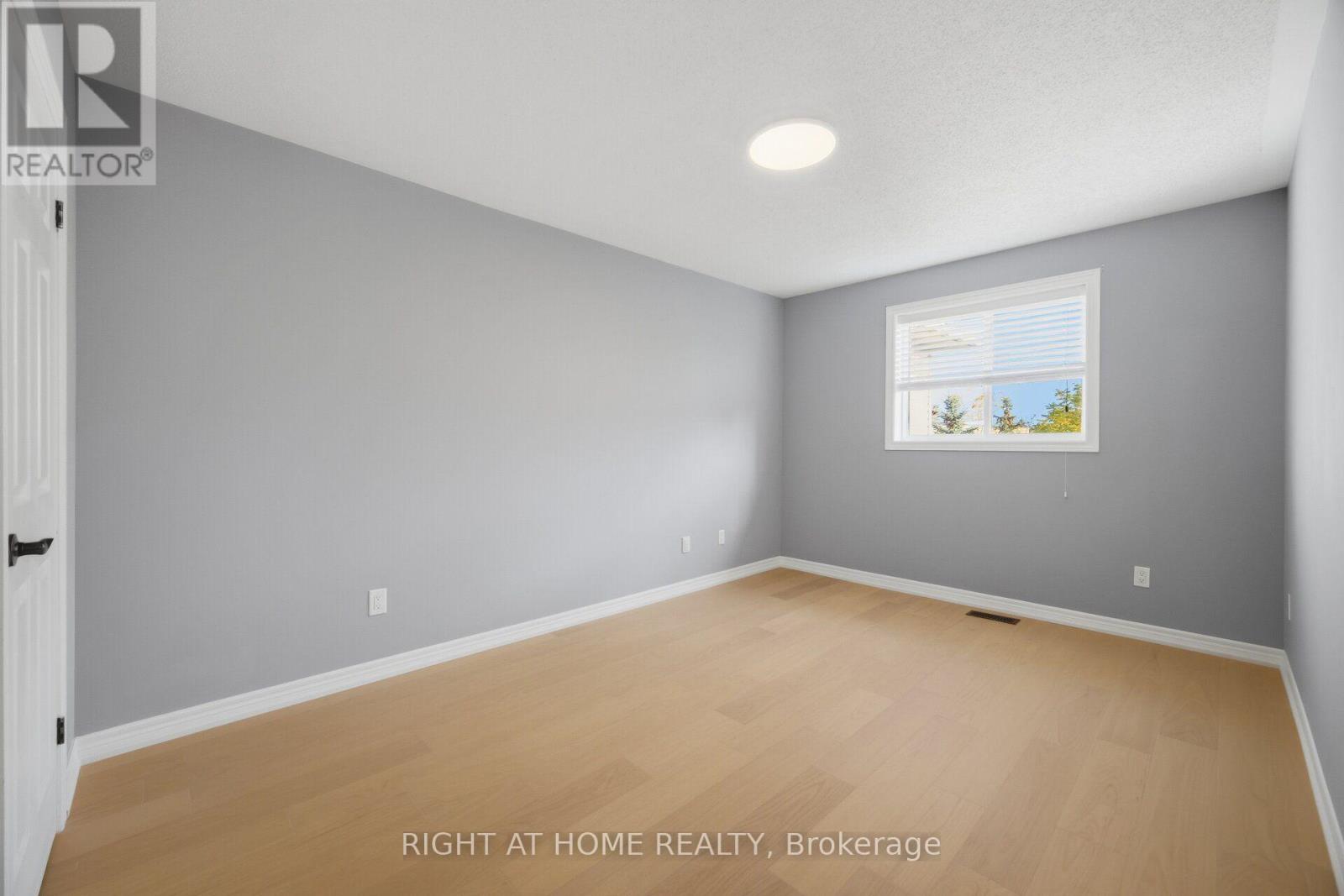 4089 MEDLAND DRIVE - 32