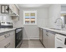 3, 609 67 Avenue Sw, Calgary, AB T2V0M3 Photo 13