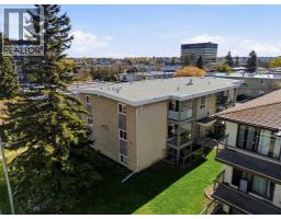 3, 609 67 Avenue SW - photo 2