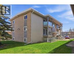 3, 609 67 Avenue SW - photo 1