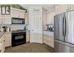 Bedroom - 224 Hillvale Crescent, Strathmore, AB T1P1S7 Photo 10